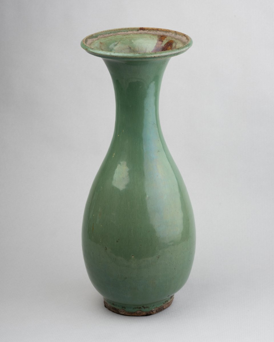 Vase balustre en céramique, XXe siècle