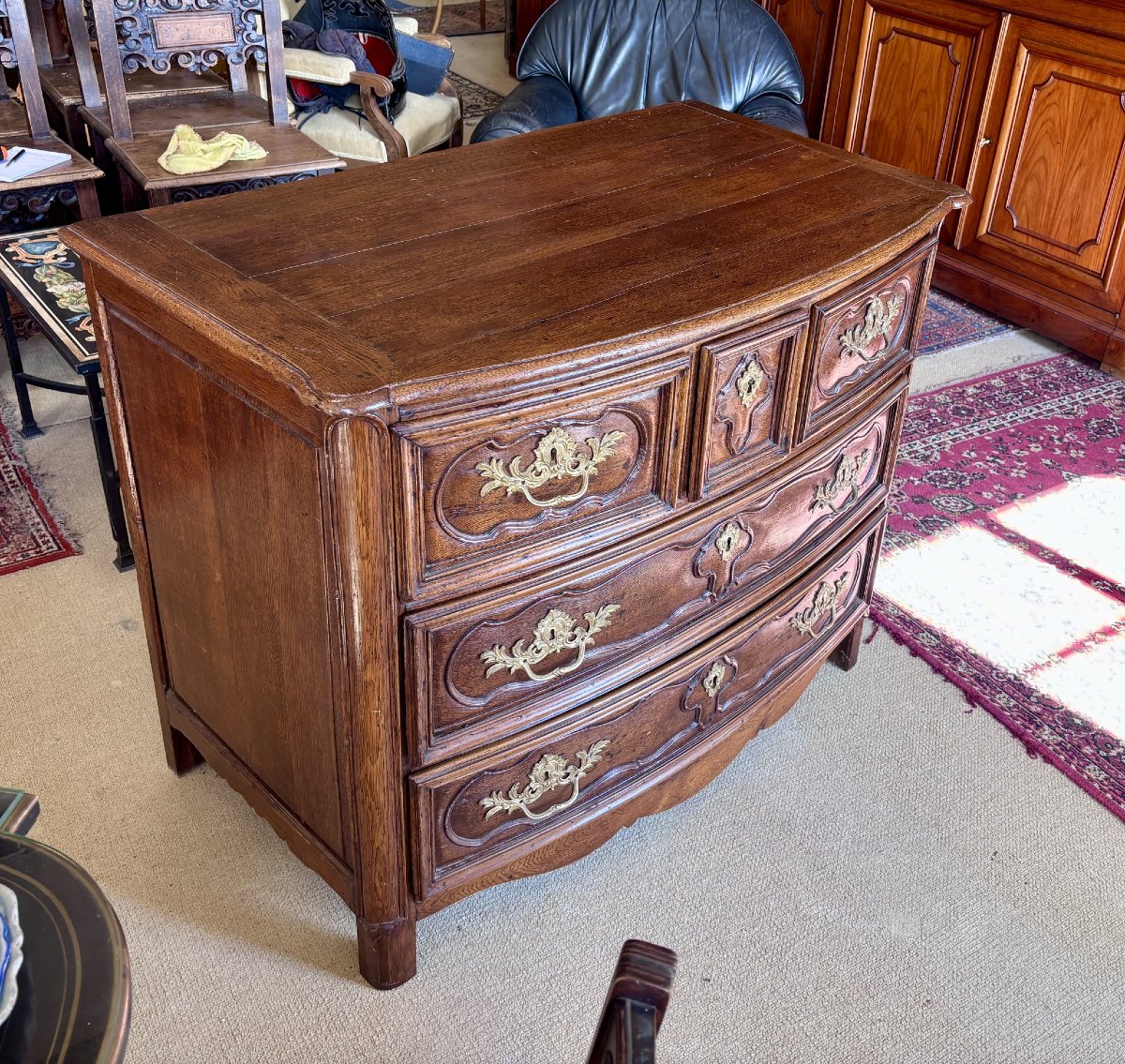 Commode en chêne, d’époque Régence (XVIIIe siècle)-photo-2