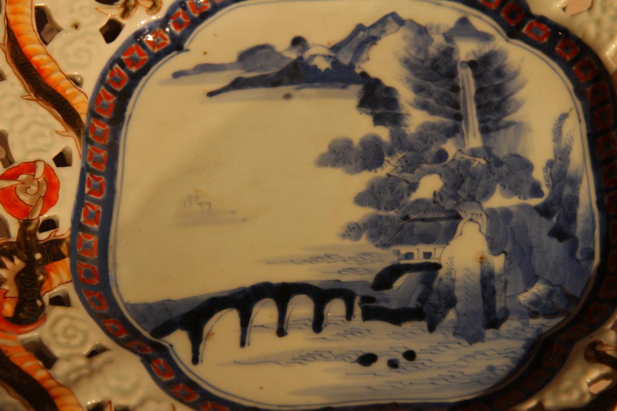 Plat Chinois Ajouré En Céramique à Décor De Dragon, d'époque Fin XIXème Siècle-photo-4