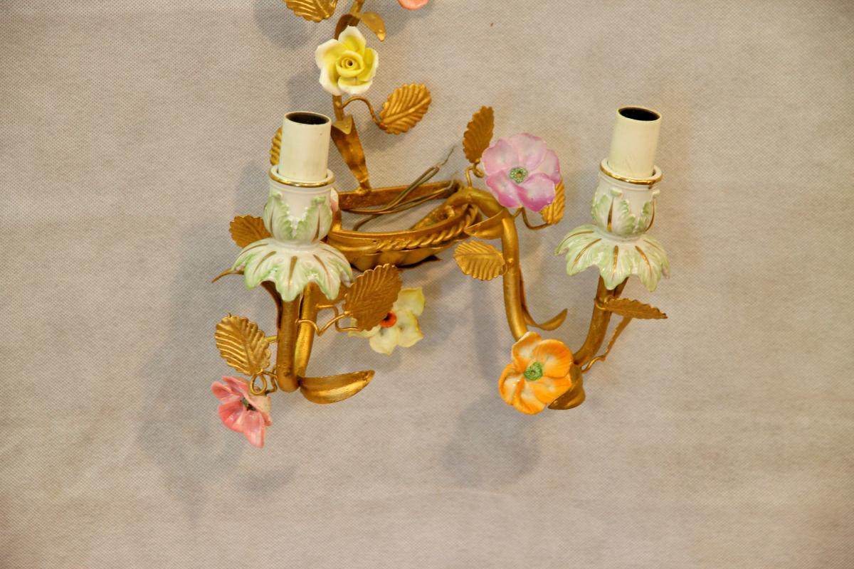 Pair Of Gilded Metal And Porcelain Sconces, XXth Century-photo-1
