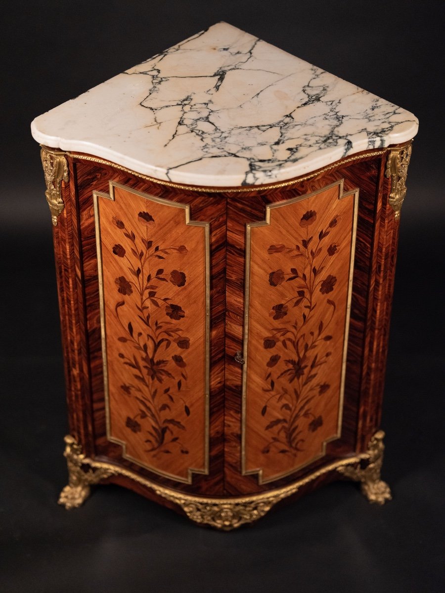 Pair Of Corner Cupboards, 19th Century-photo-4