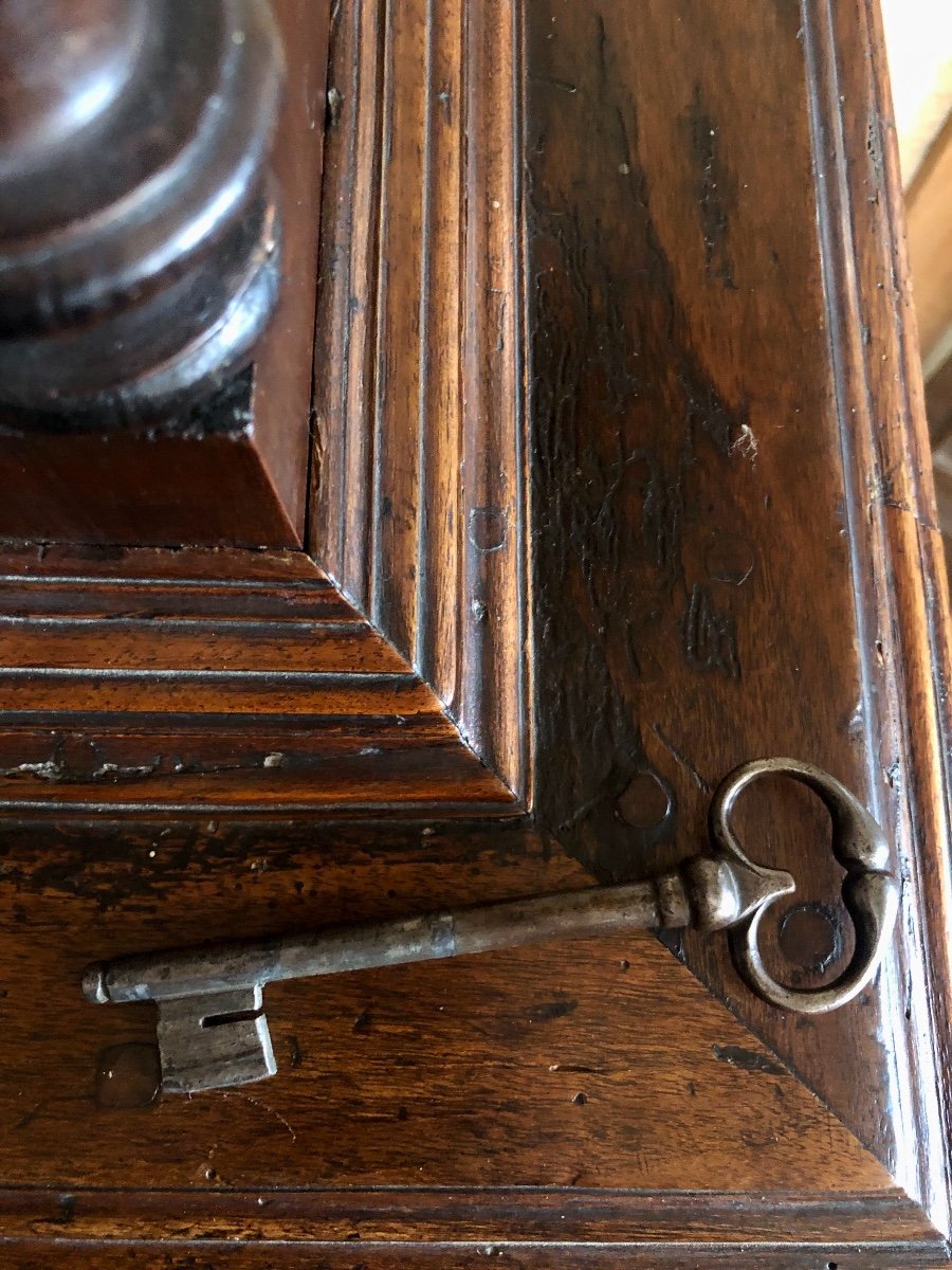 French Dresser Louis XIII Era, 17th Century-photo-6