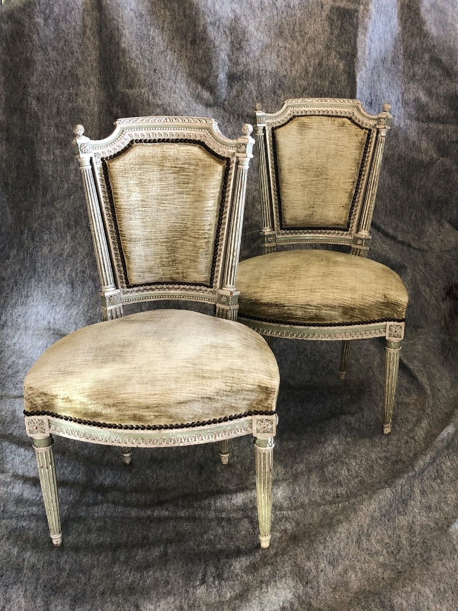 Paire De Chaises De Style Louis XVI, XIXe Siècle  