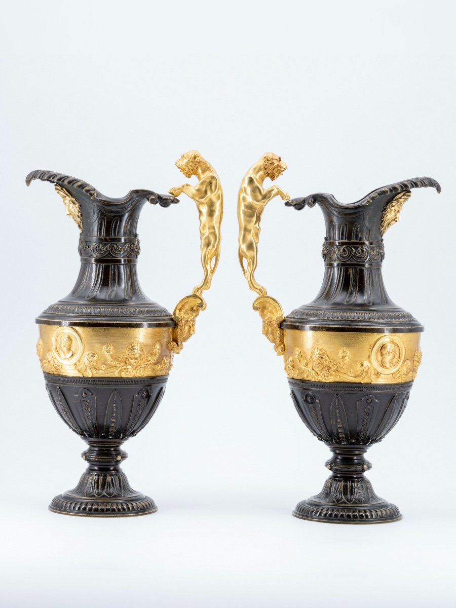 Paire D’aiguières En Bronze D’époque Restauration - Charles X  