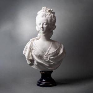 Bust Of Marie-antoinette, Biscuit De Sèvres, 19th/20th Century