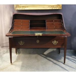 Writing Cabinet In Cuban Mahogany. Bordeaux, France, Late 18th Century / Early 19th Century