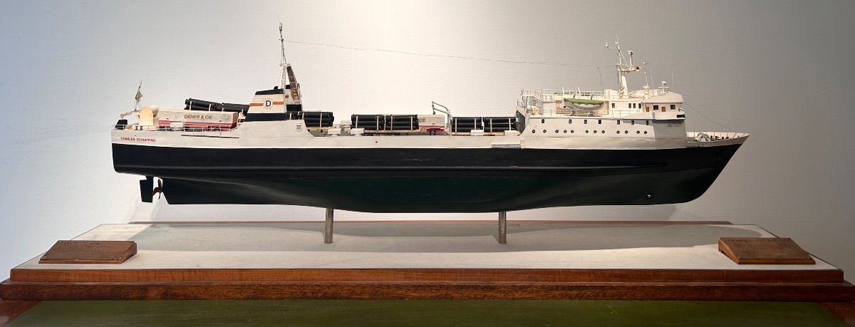 Maquette De Chantier Du Cargo Roulier Charles Schiaffino