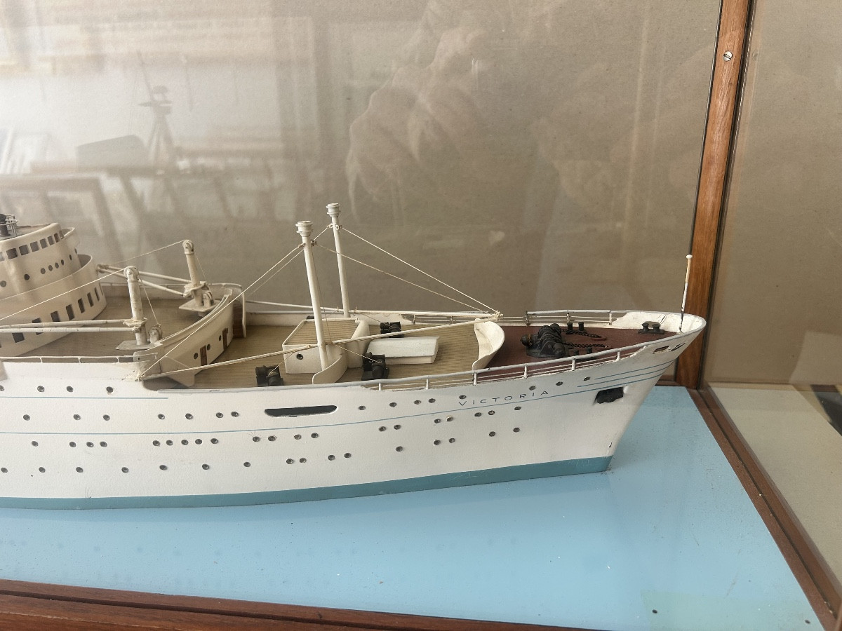 Maquette d’agence du paquebot Victoria de la LLoyd triestino-photo-2
