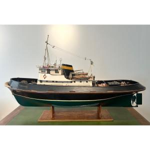 Model Of The Tugboat Cote d'Emeraude 