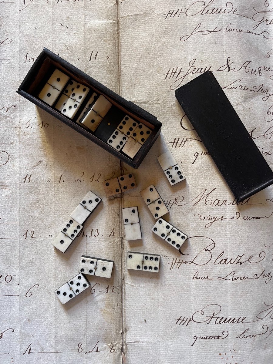 Jeu  Domino Miniature Dans Sa Boîte D’origine