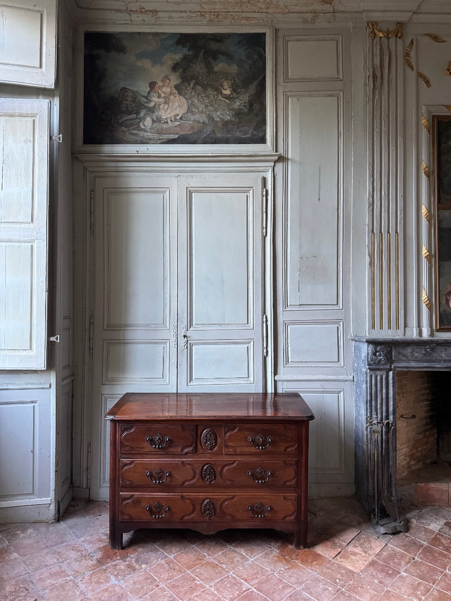 Chest Of Drawers, 18th Century