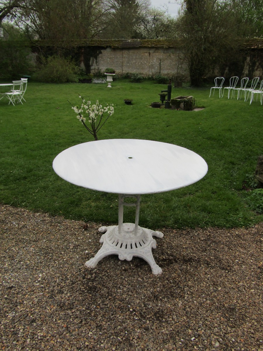 Table de jardin