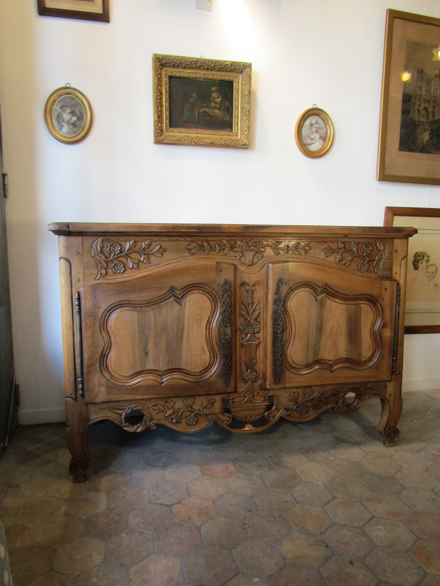 18th-century Provencal Sideboard-photo-6