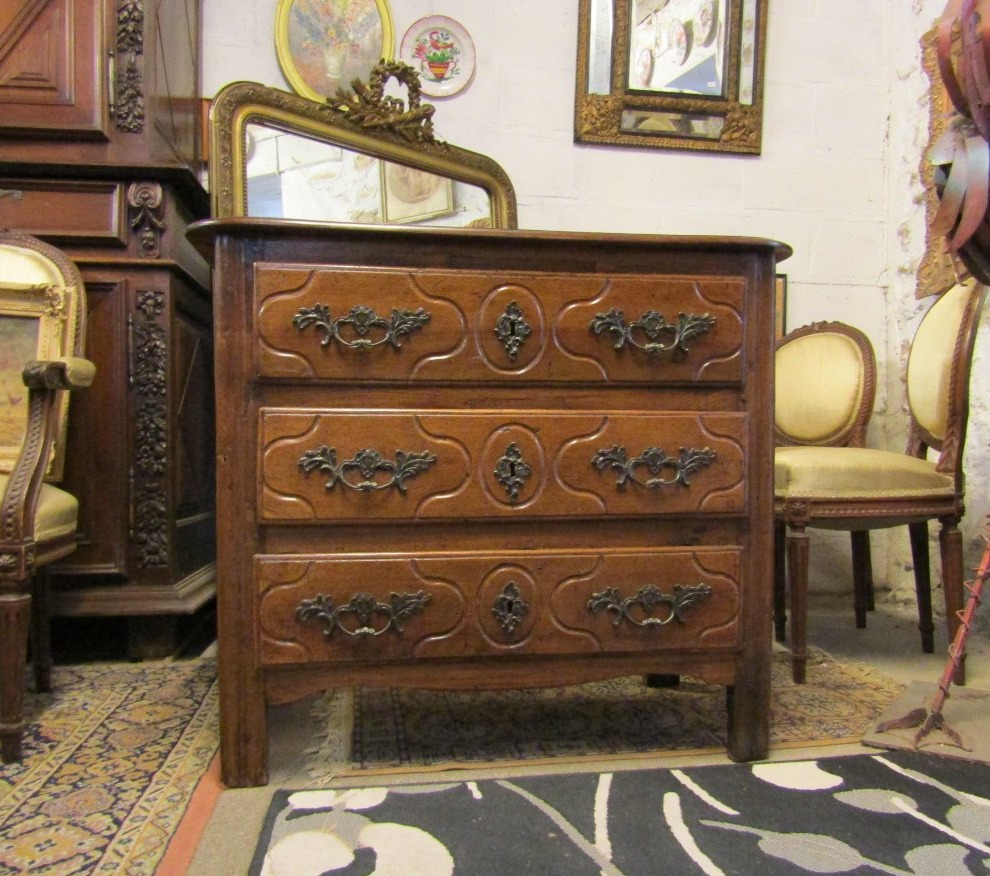 Small Louis XIV Chest Of Drawers-photo-8