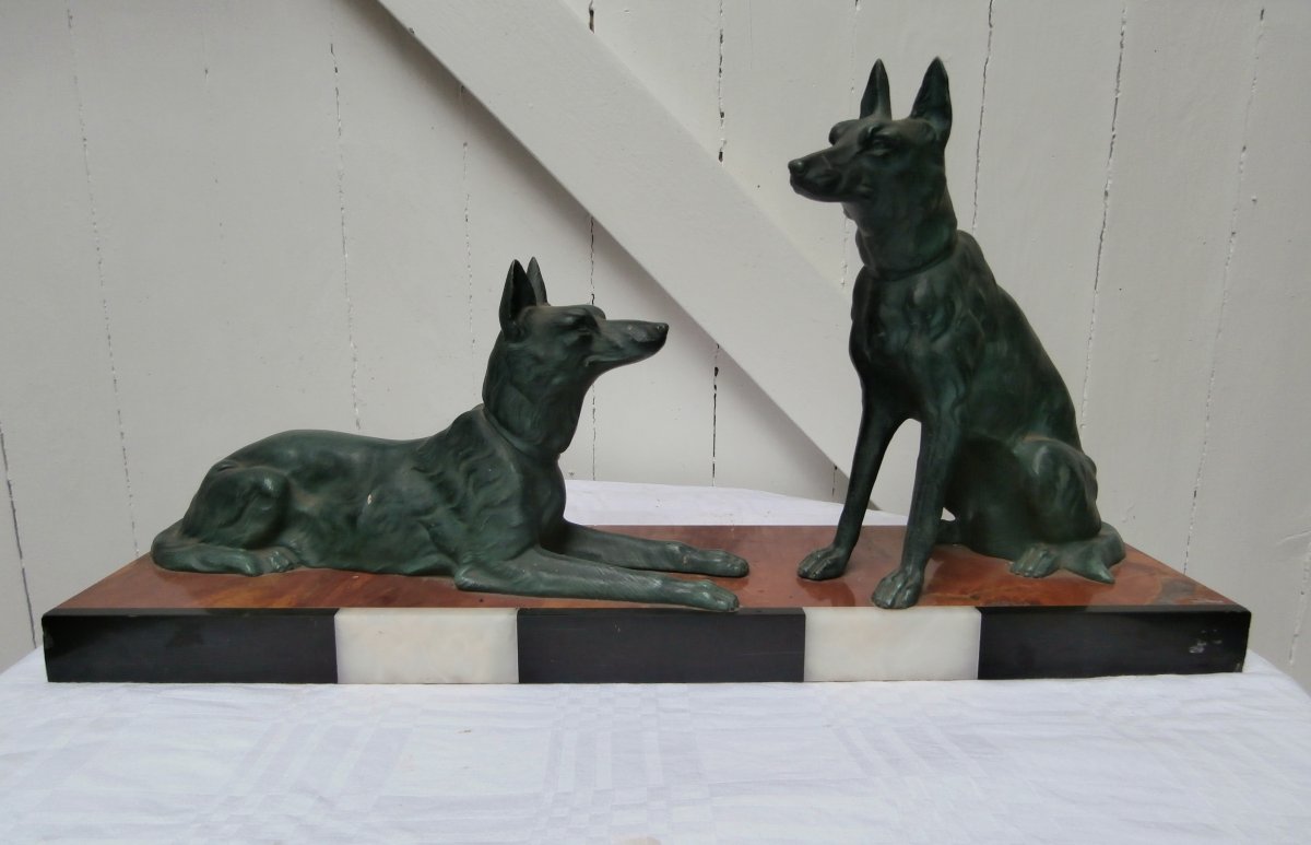 Chiens Art Déco