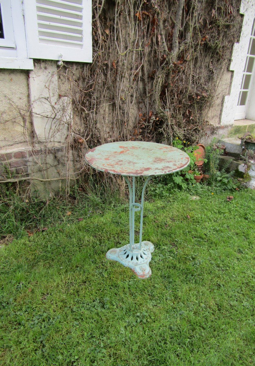Garden Pedestal Table-photo-2