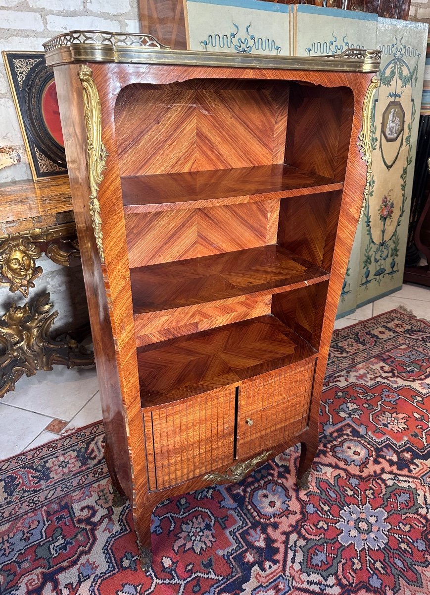 Furniture Forming Shelf Stamped Crystal Staircase