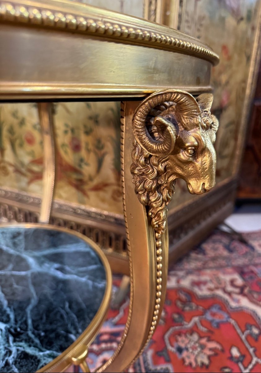 Tropode Pedestal Table In Gilt Bronze -photo-3