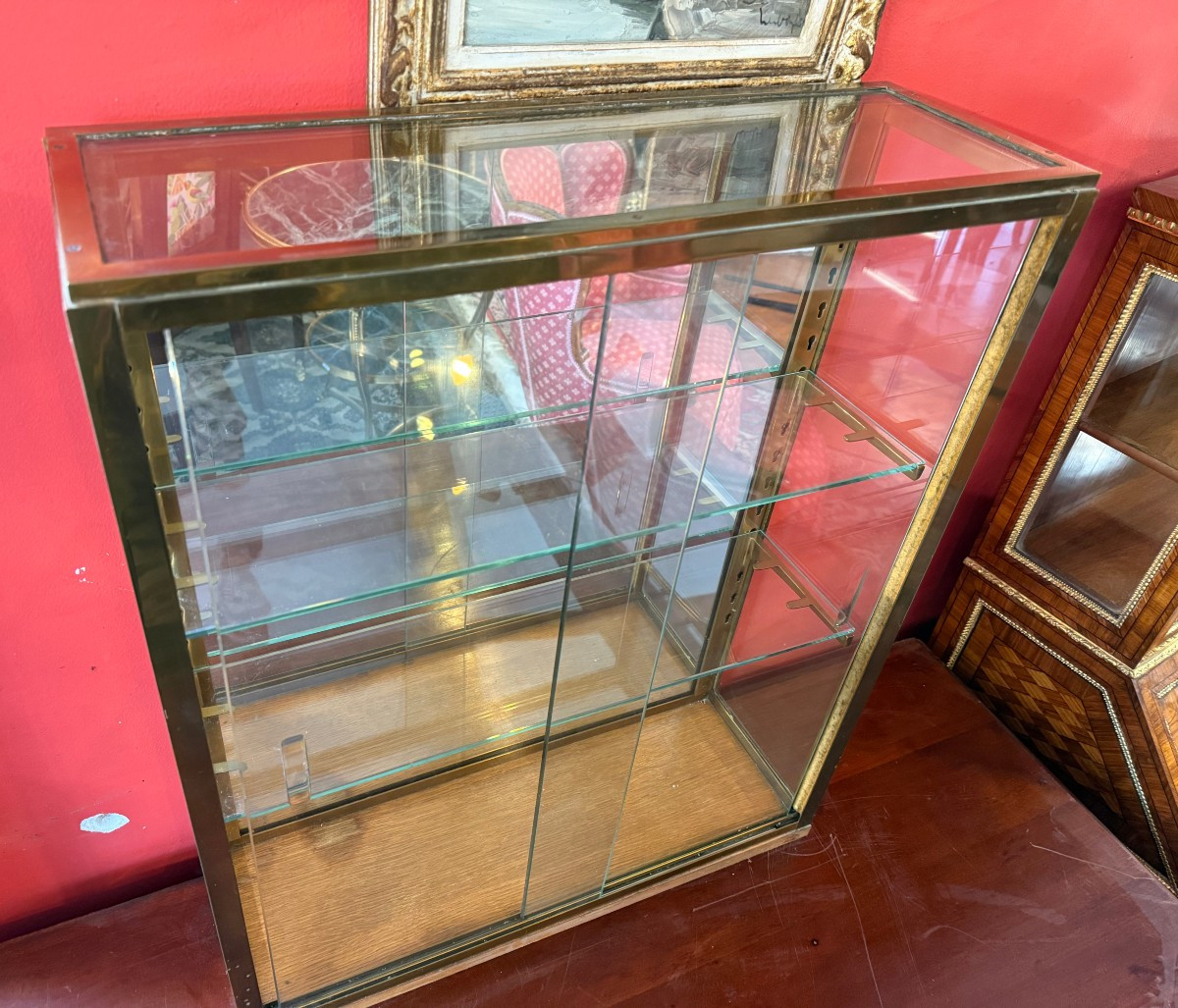 VITRINE MURALE EN VERRE ET LAITON 19ème-photo-2