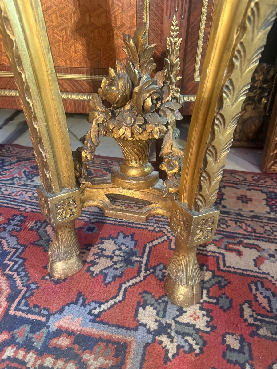 Louis XVI Style Half-moon Wall Console In Carved And Gilt Wood-photo-4