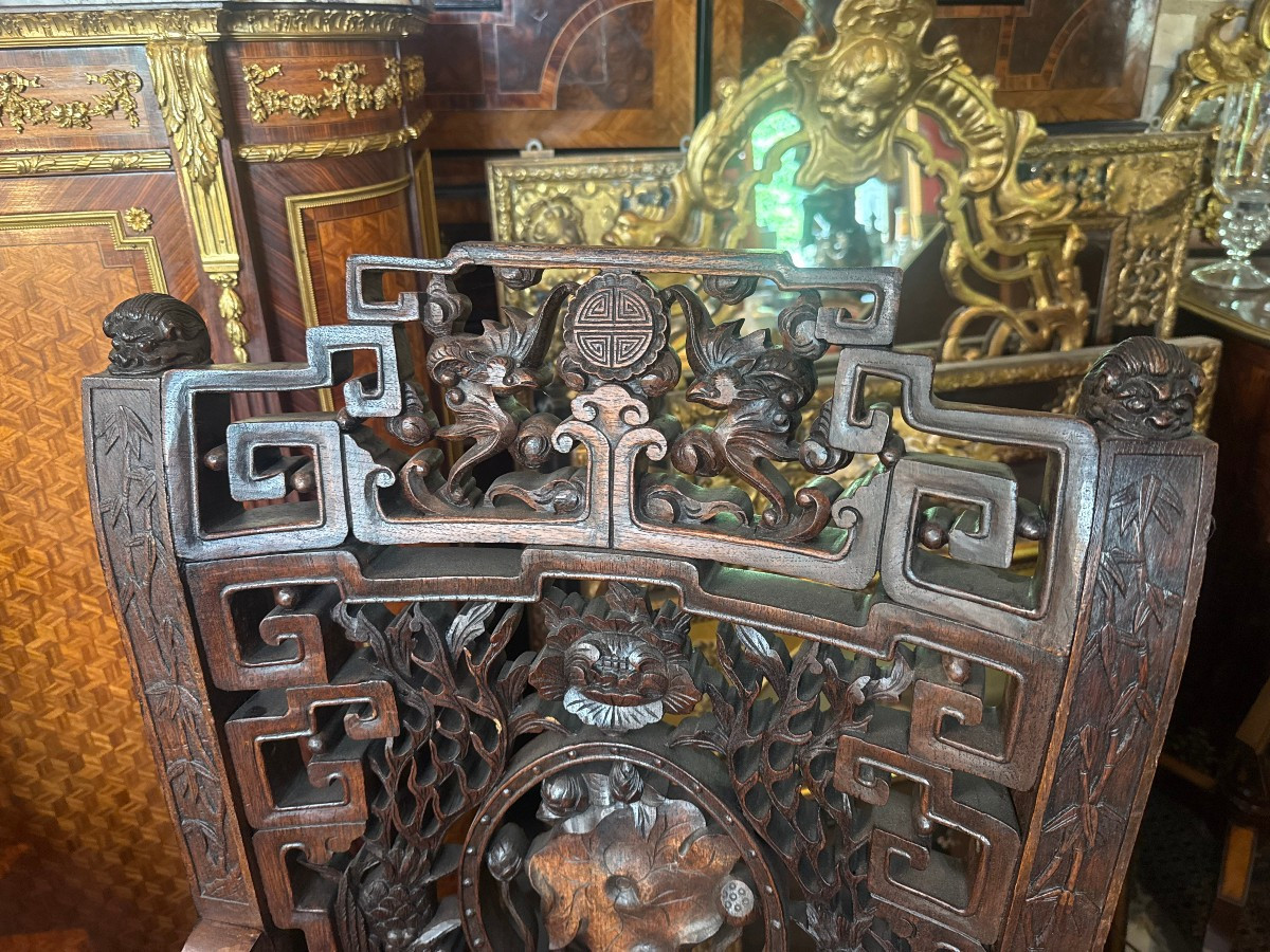 PAIRE DE FAUTEUILS SCULPTES DECOR CHINOIS -  19ème-photo-4