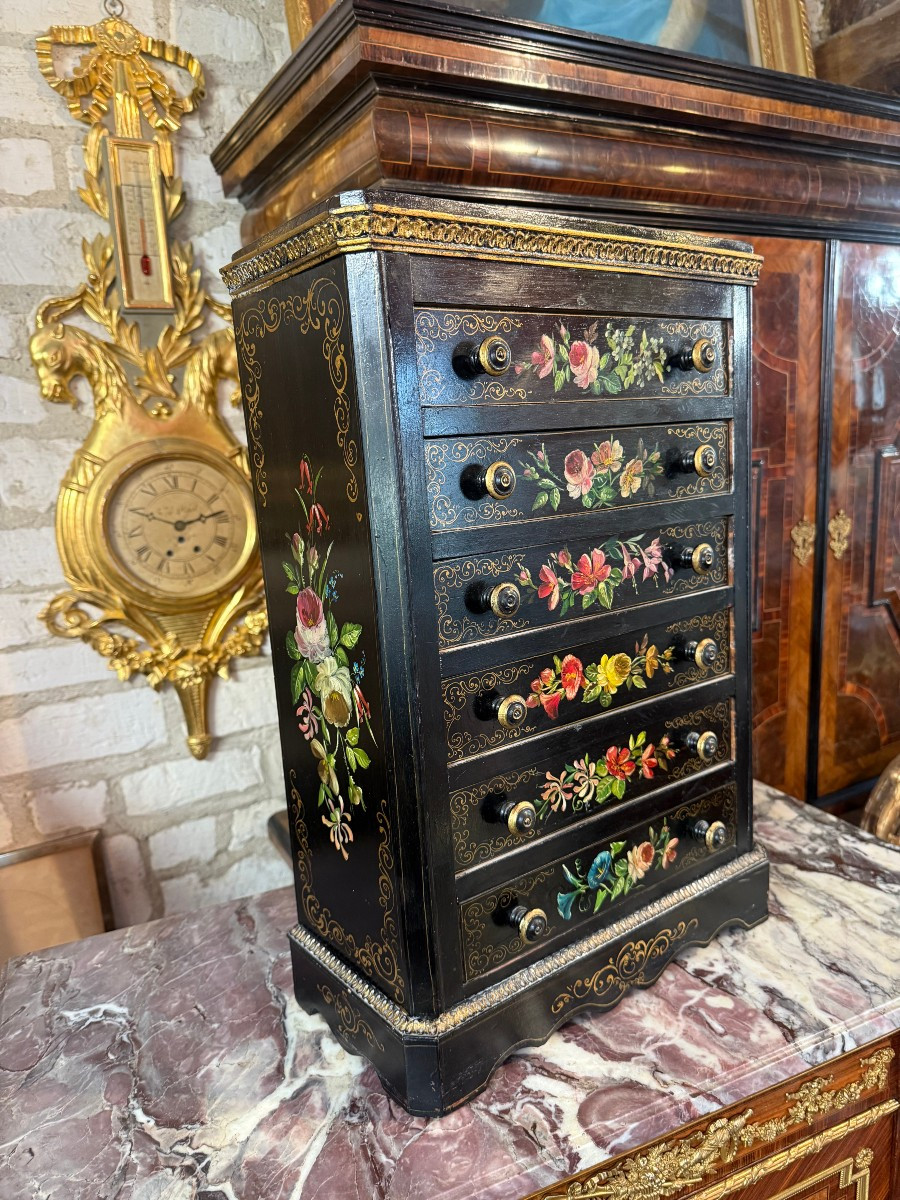 A Master's Ribbed Wood Storage Cabinet From The Napoleon III Period-photo-2