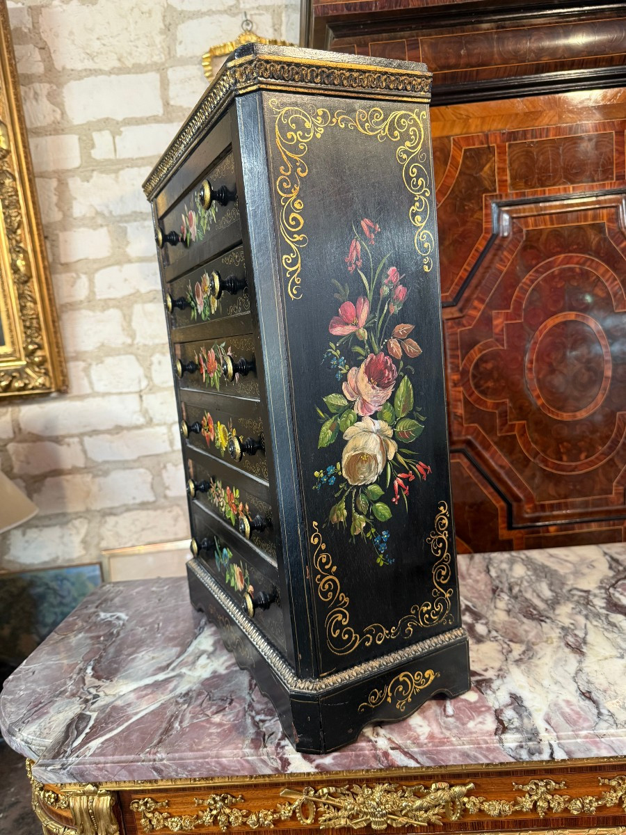 A Master's Ribbed Wood Storage Cabinet From The Napoleon III Period-photo-2