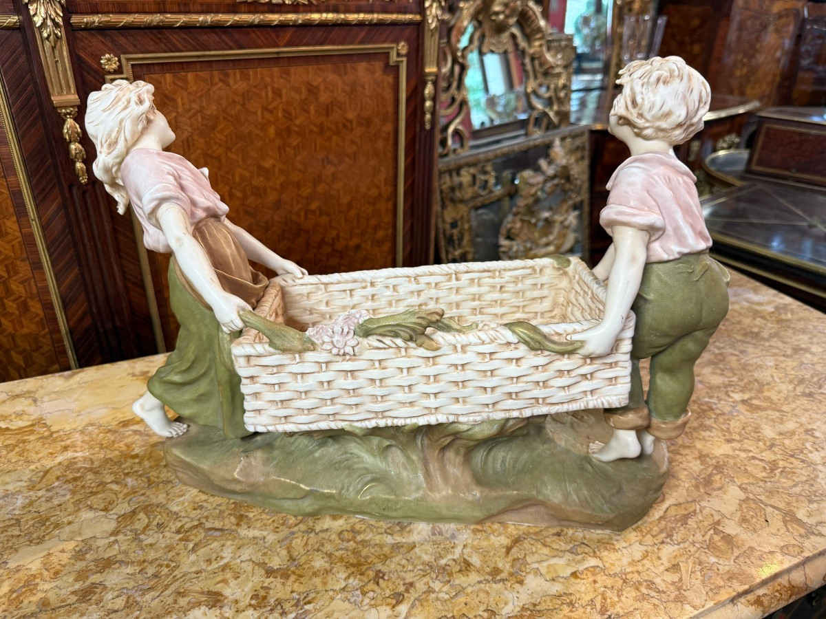 CENTRE DE TABLE EN PORCELAINE de la Manufacture ROYAL DUX- BOHÈME - TCHÉCOSLOVAQUIE-photo-1