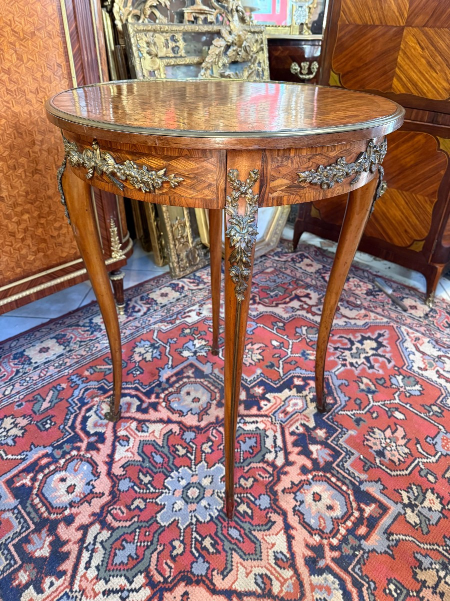 Louis XVI Style Pedestal Table