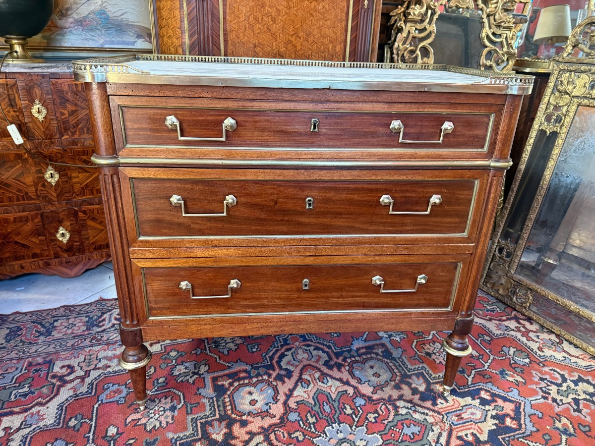 COMMODE EPOQUE LOUIS XVI