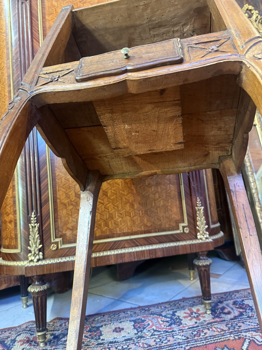 Louis XV Period Snack Table – 18th Century-photo-4