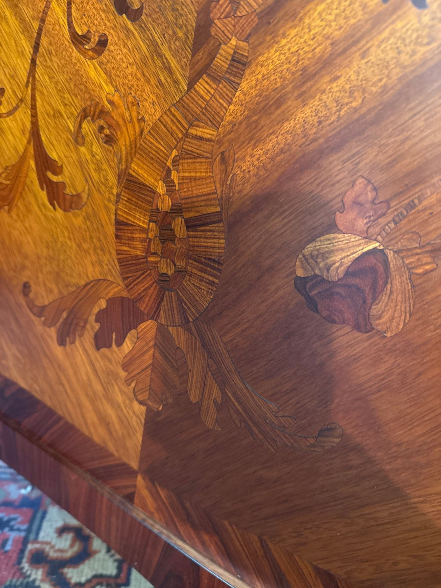 BUFFET A HAUTEUR D'APPUI DE STYLE LOUS XV-photo-2