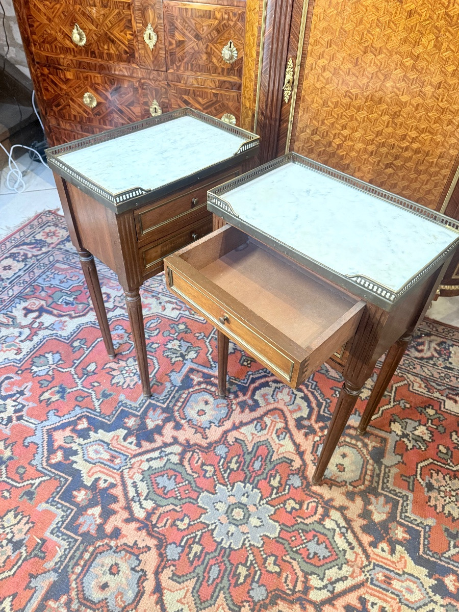 PAIRE DE CHEVET DE STYLE LOUIS XVl-photo-2