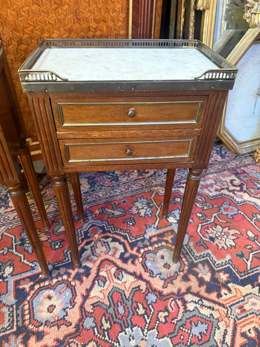 PAIRE DE CHEVET DE STYLE LOUIS XVl-photo-1