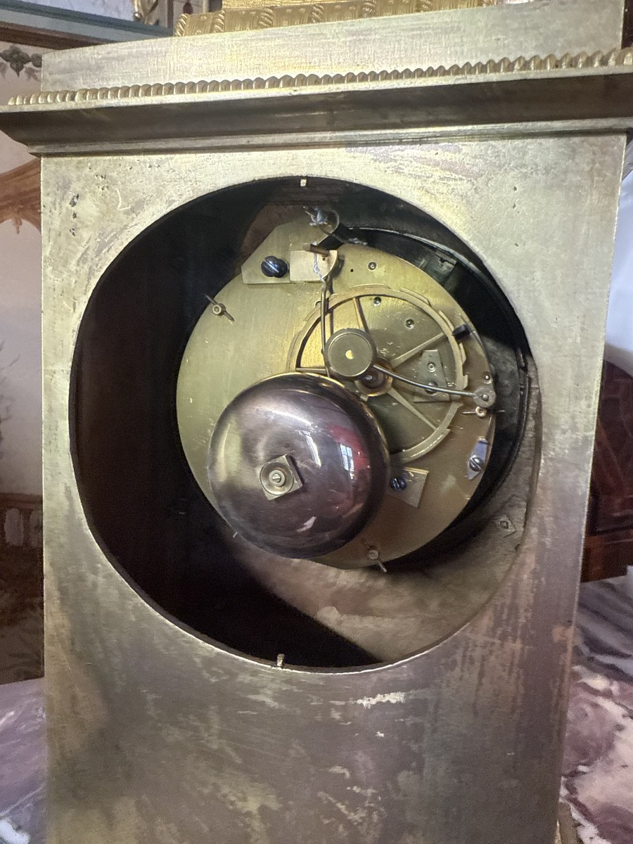 PENDULE EMPIRE EN BRONZE DORE "FOSSARD L AINE PARIS"-photo-1