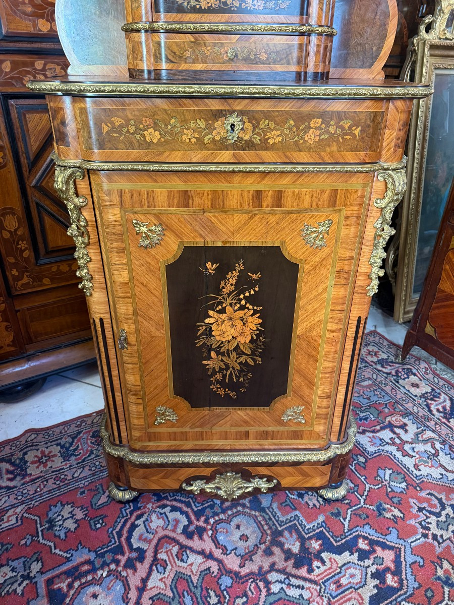  BUFFET A HAUTEUR D’APPUI FORMANT VITRINE EN MARQUETERIE DE STYLE LOUIS XV-photo-2