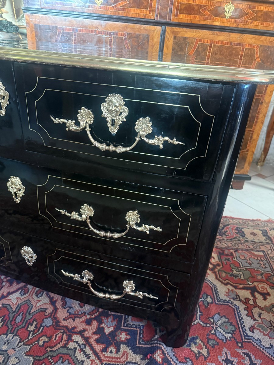 Louis XIV Period Chest Of Drawers In Black Lacquered Wood-photo-2
