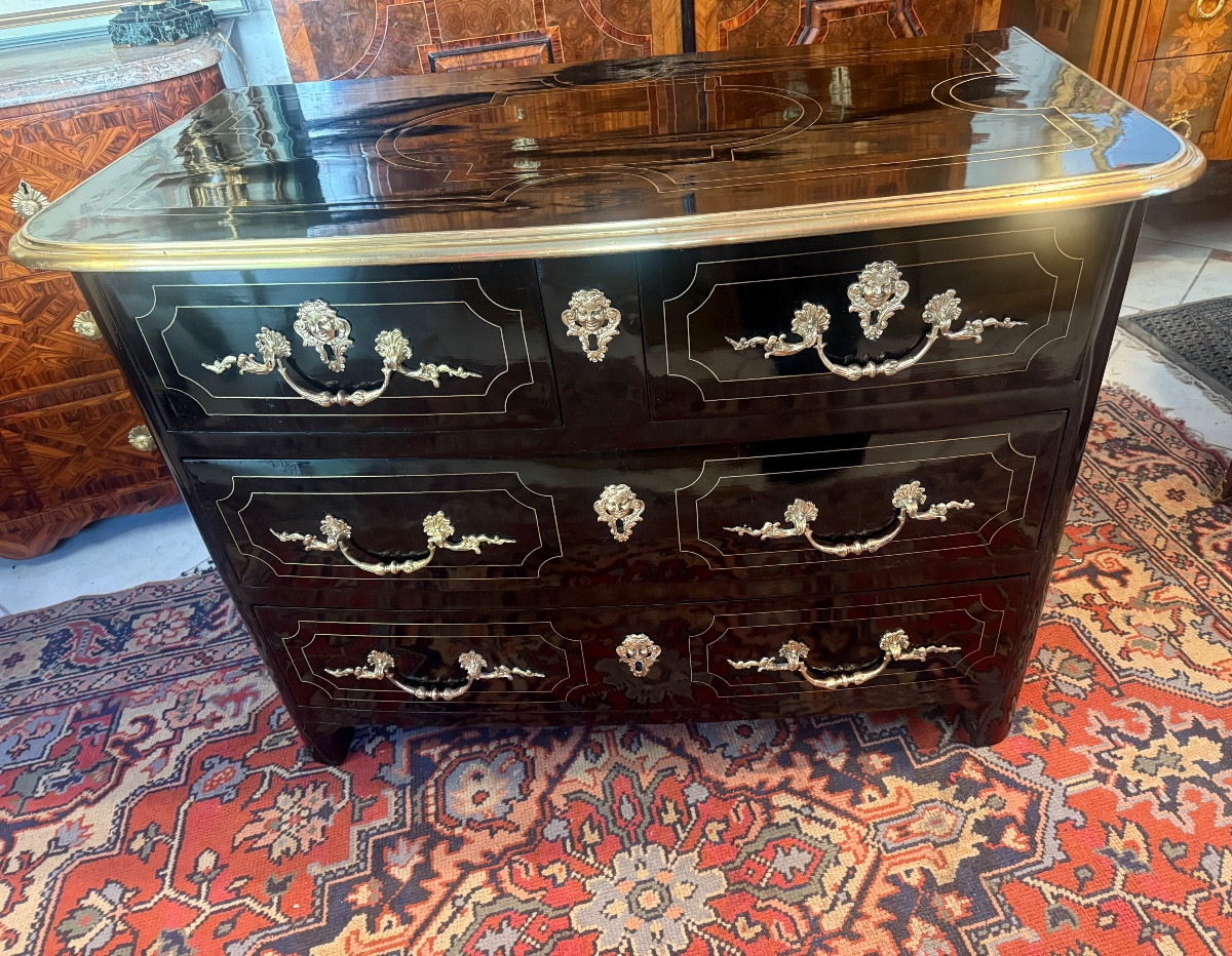 Louis XIV Period Chest Of Drawers In Black Lacquered Wood