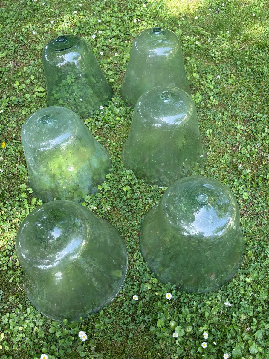 Set Of Seven Garden Or Gardener Bells-photo-2