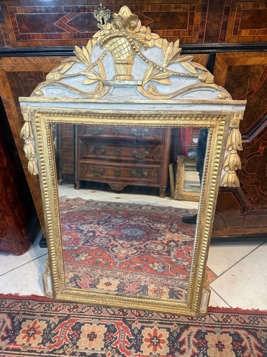 18th Century Gilded Wood Louis XV Provençale Mirror