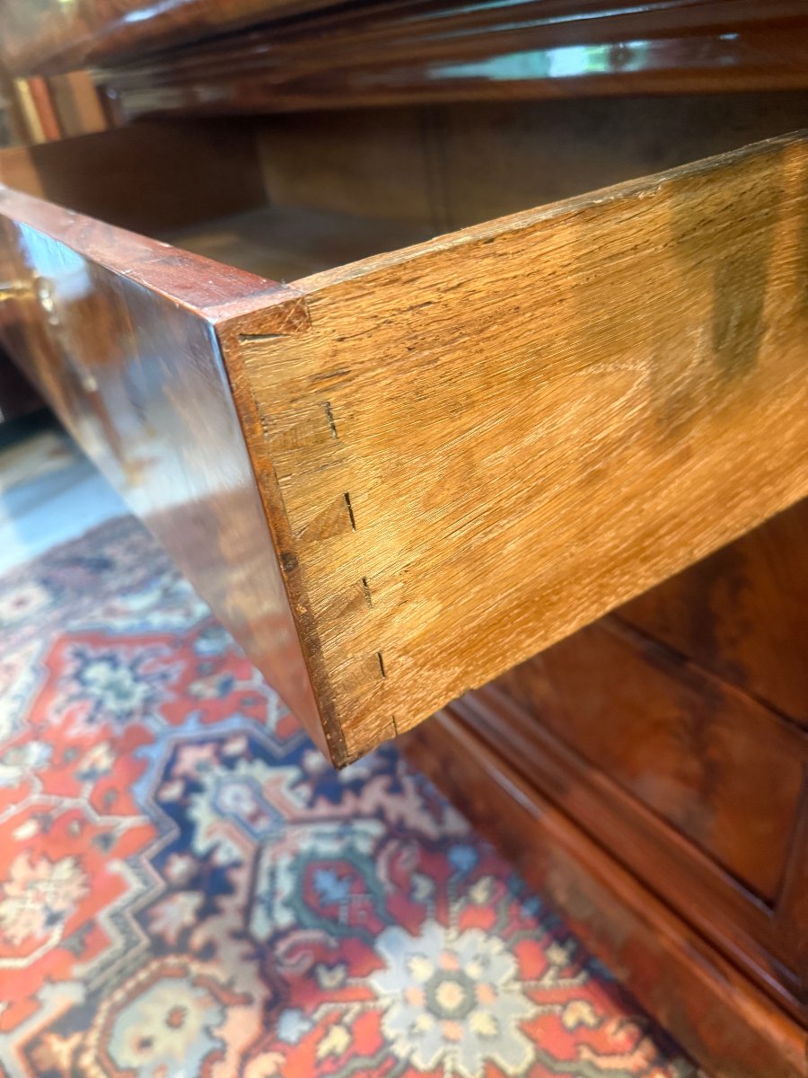 COMMODE EPOQUE LOUIS PHILIPPE EN PLACAGE ACAJOU FLAMME-photo-4