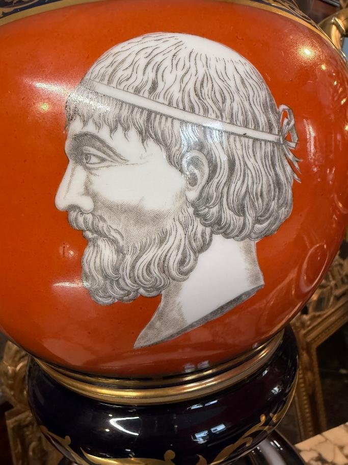 PAIRE DE POTS A PHARMACIE OU VASES A COUVERCLE NAPOLEON III-photo-2