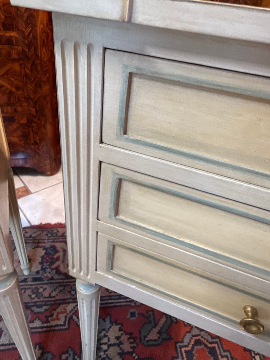 PAIRE DE CHEVETS RECHAMPI DE STYLE LOUIS XVI -photo-2