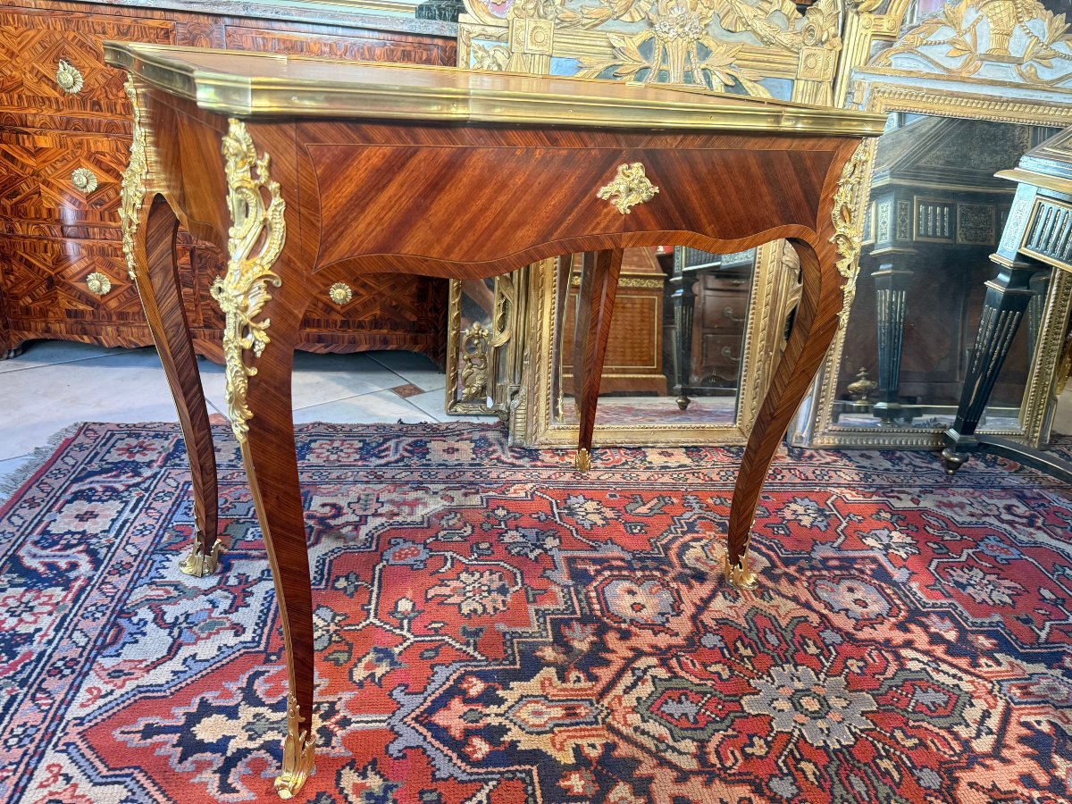 BUREAU PLAT DE STYLE LOUIS XV