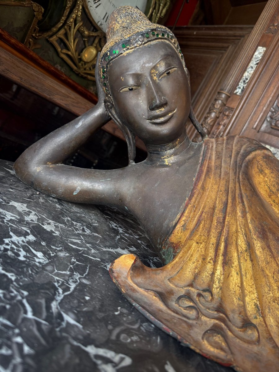Bronze Reclining Buddha (parinirvana)-photo-3