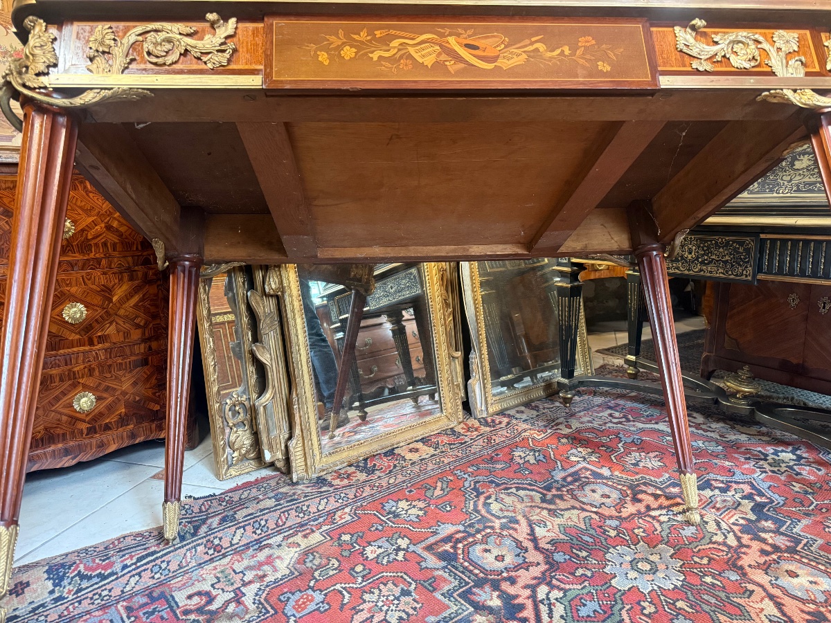 BUREAU PLAT DE STYLE LOUIS XVI – NAPOLEON III – D’APRES UN MODELE DE Jean- Henri RIESNER-photo-8