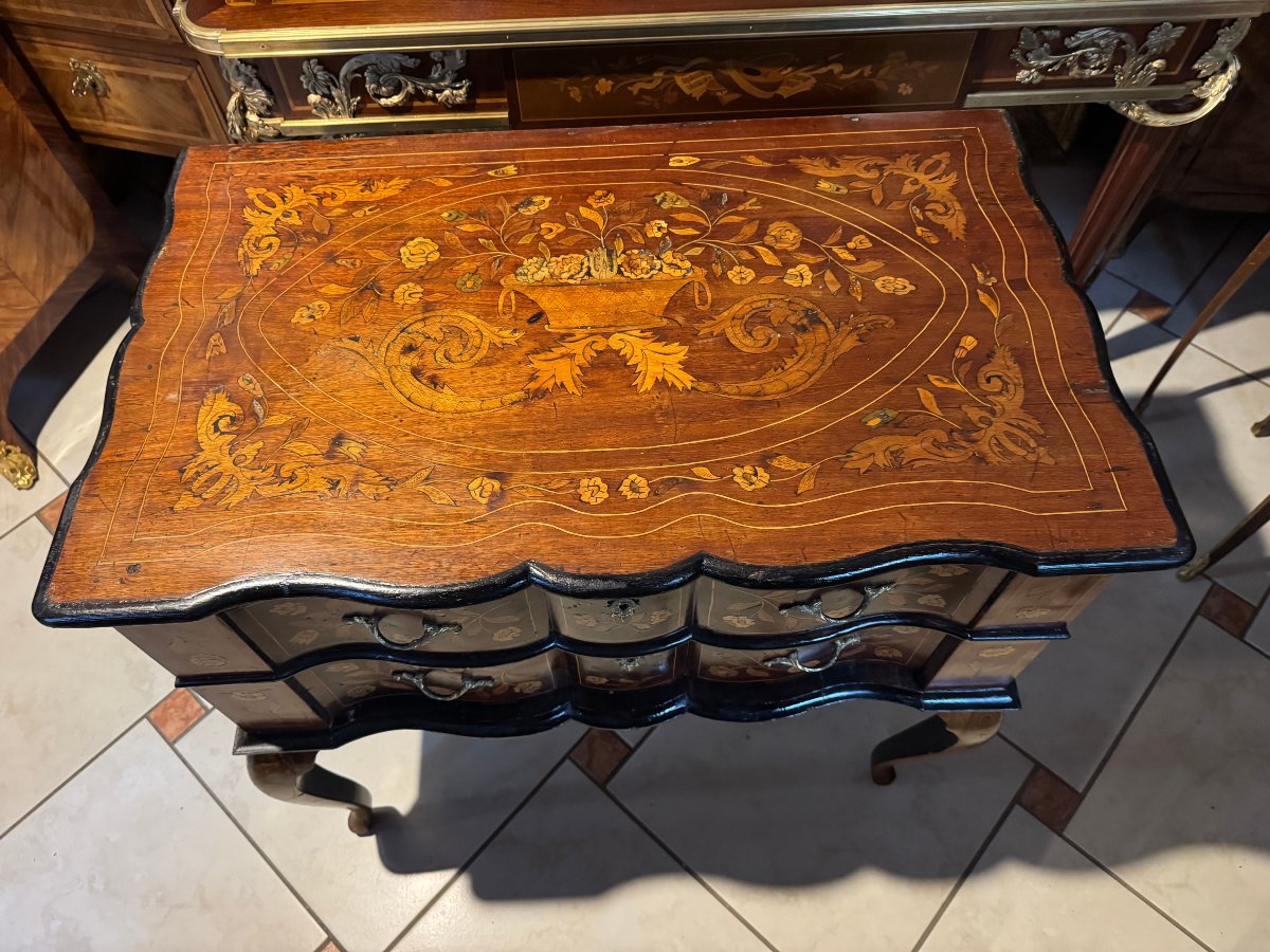 COMMODE SAUTEUSE FORMANT CONSOLE EN MARQUETERIE HOLLANDAISE -photo-2