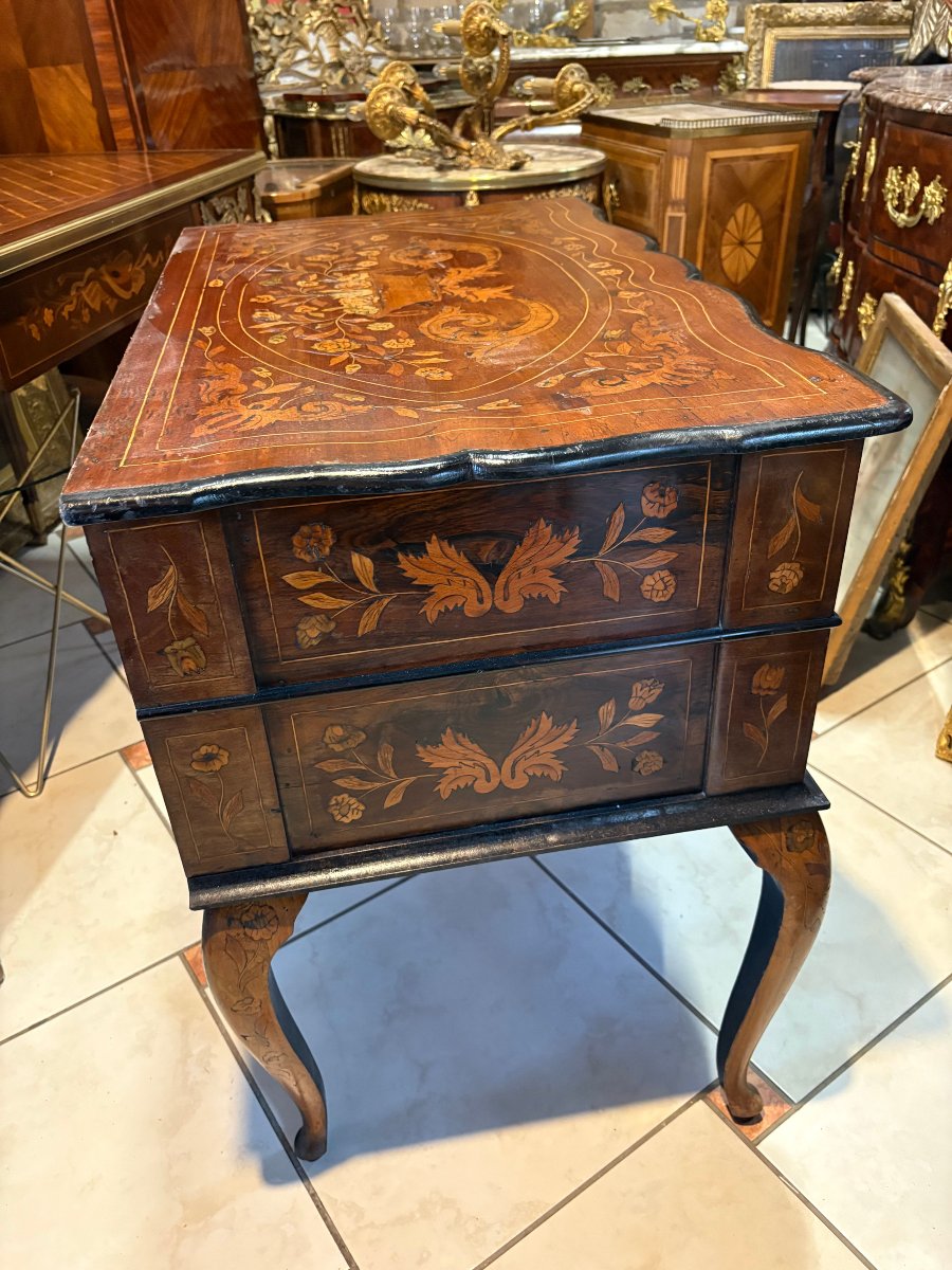 COMMODE SAUTEUSE FORMANT CONSOLE EN MARQUETERIE HOLLANDAISE -photo-3