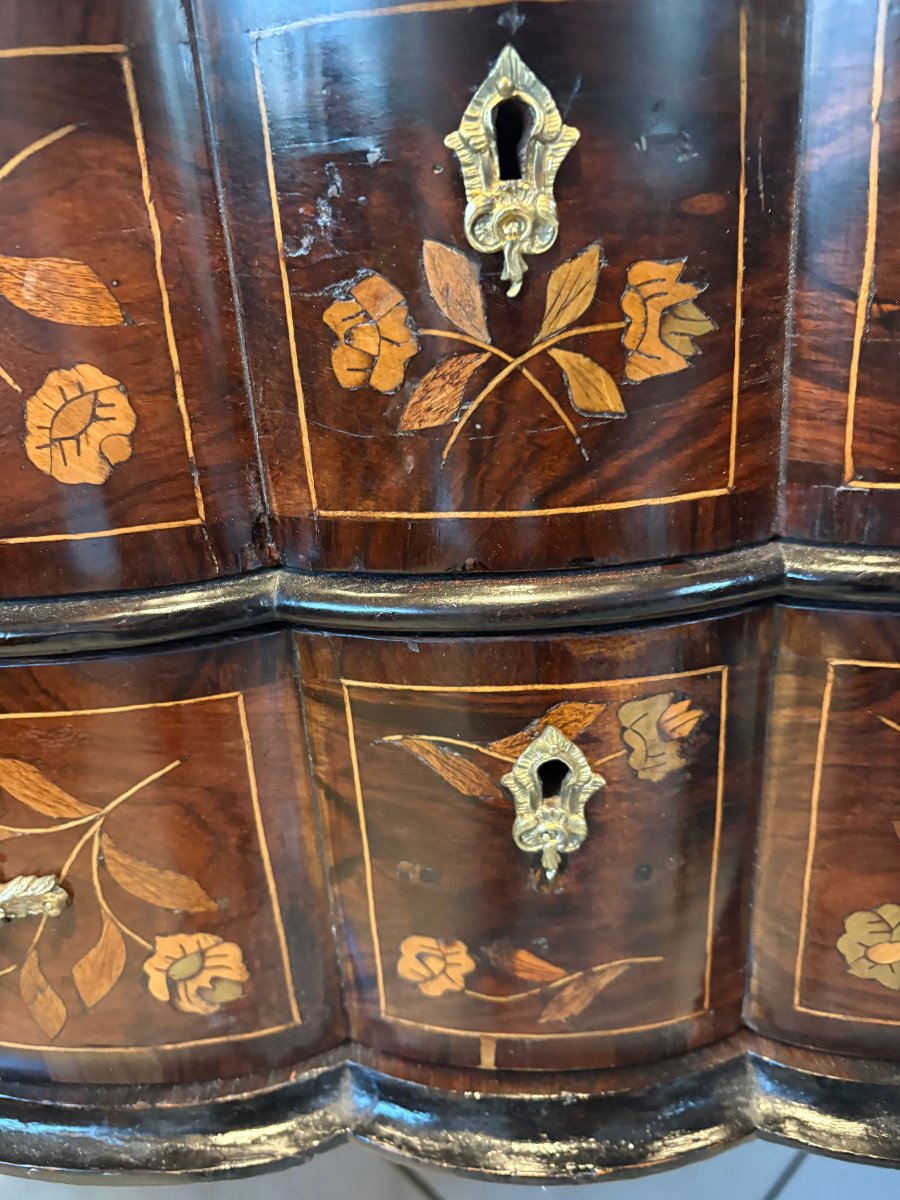 COMMODE SAUTEUSE FORMANT CONSOLE EN MARQUETERIE HOLLANDAISE -photo-5