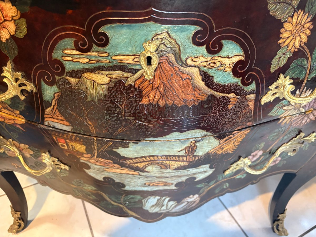 Louis XV-style Gabled Chest Of Drawers In Coromandel Chinese Lacquer-photo-4